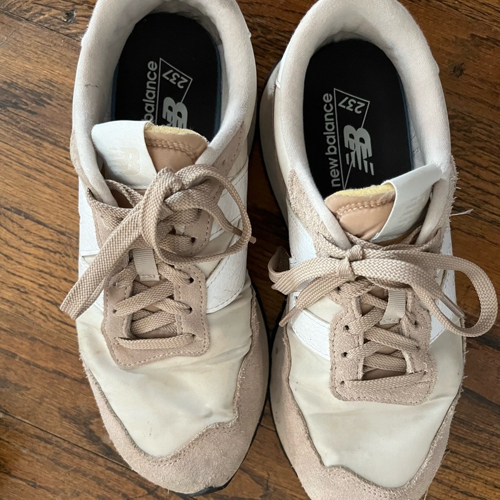 New Balance 237 women’s 9
